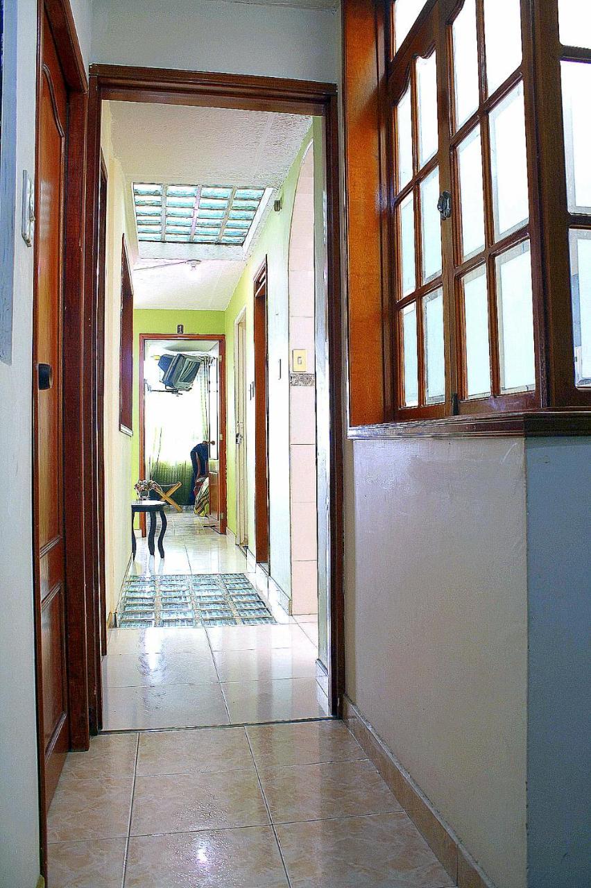 Hostel Casa Alb โบโกตา ภายนอก รูปภาพ